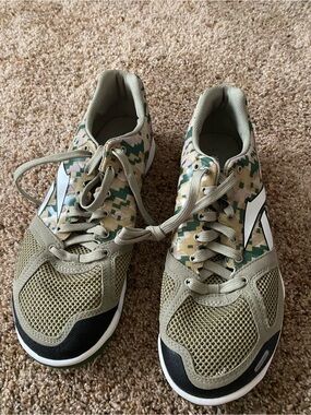 Reebok CrossFit shoes W- 9.5